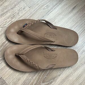 Brown braided rainbow sandals. Like new!!